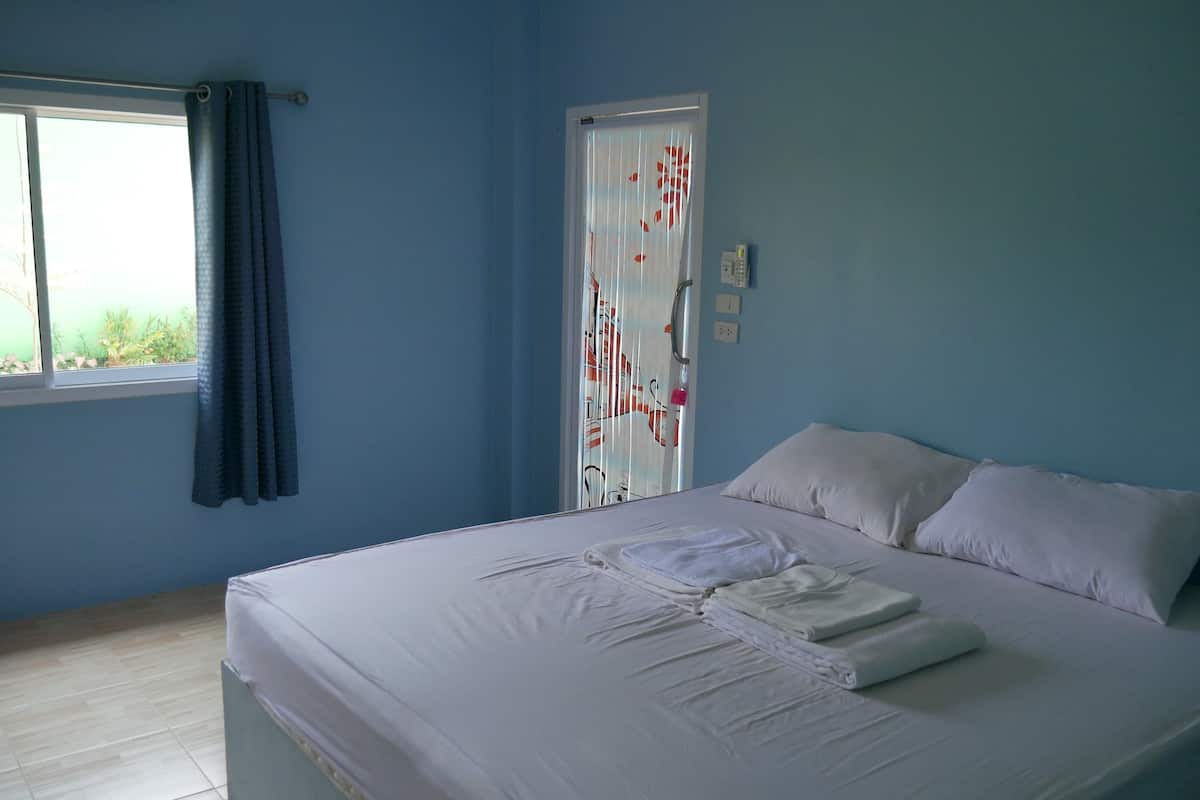 Wifi gratis y ropa de cama