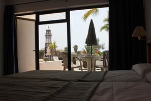 2 slaapkamers, een strijkplank/strijkijzer, gratis wifi, beddengoed