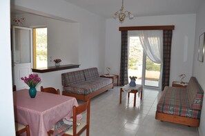 家庭獨棟房屋, 1 間臥室 | 起居區 | 平面電視