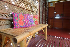Deluxe Double Room with Air-con | Living area - Deep House Seaview (Ko Lanta)