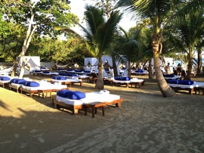 Outdoor banquet area - Junior Suite in Puerto Plata at Lifestyle Holidays Vacation Club (Puerto Plata)