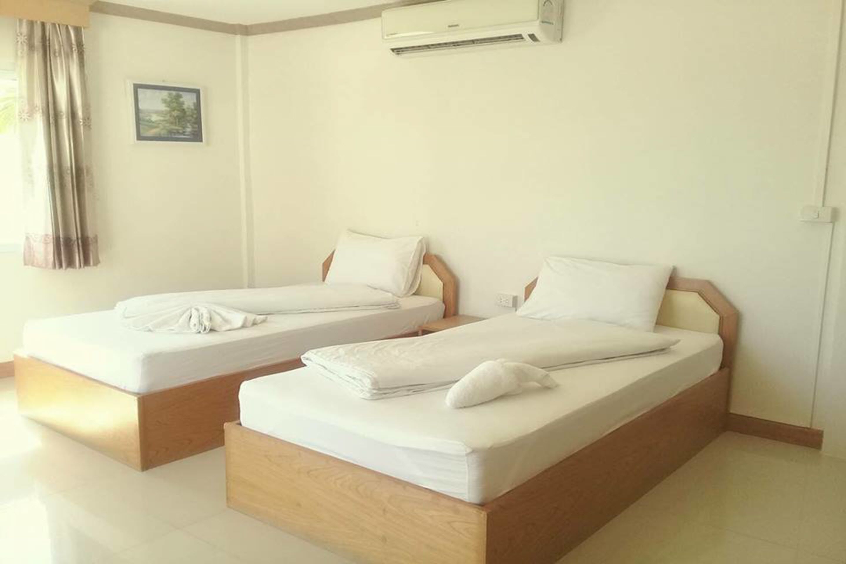 ห้องสแตนดาร์ดทวิน | ตู้นิรภัยในห้องพัก, โต๊ะทำงาน, ผ้าม่านกันแสง, Wi-Fi ฟรี