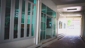 Ảnh chưa phân loại, 3 trong số 27 ảnh, nút