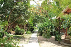 Property grounds - Sanctuary Lanta (Ko Lanta)