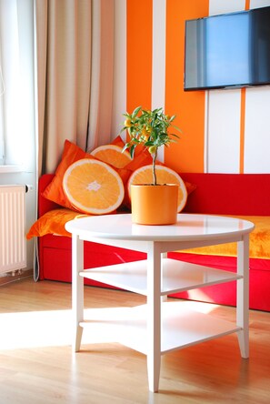 Studio, Balcony (Orange) | Desk, soundproofing, iron/ironing board, free WiFi - A nice place to stay (Prague)