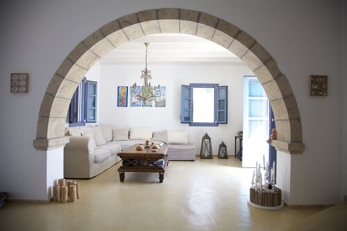 Luxury house in the island of Patmos 