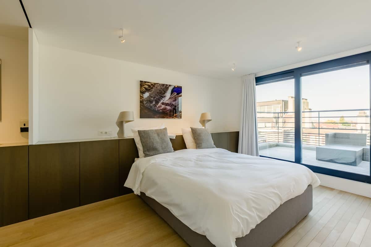 Dúplex, terraza (6th floor) | 2 dormitorios, ropa de cama de alta calidad, cortinas opacas