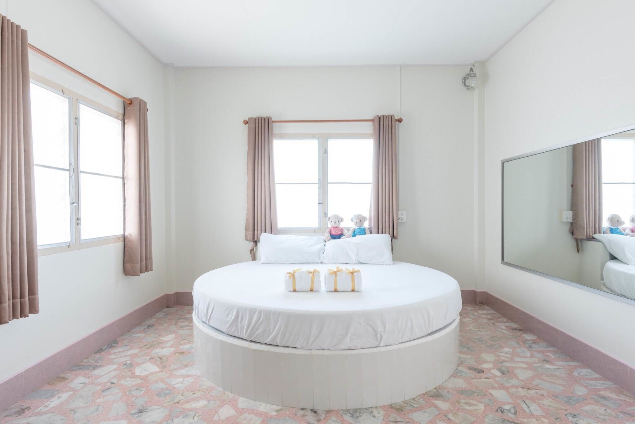 Deluxe Double Room | Free WiFi