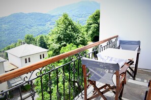 Porch - Guesthouse FILIREA (Zagora-Mouresi)