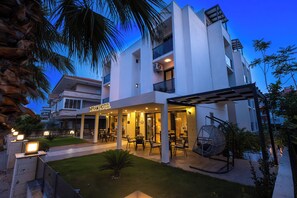 Fachada de la propiedad