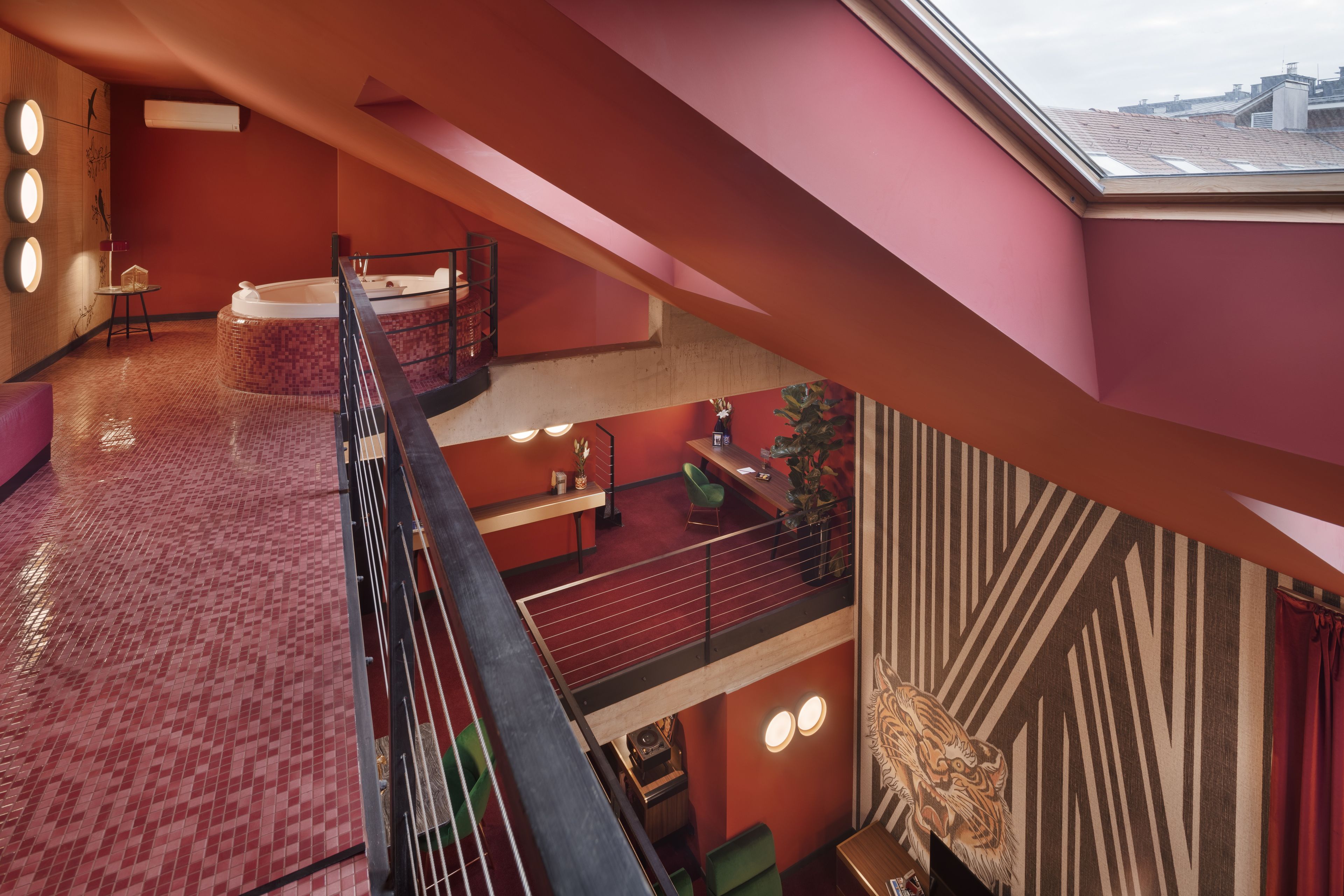 presidential suite, 2 bedrooms | private spa tub