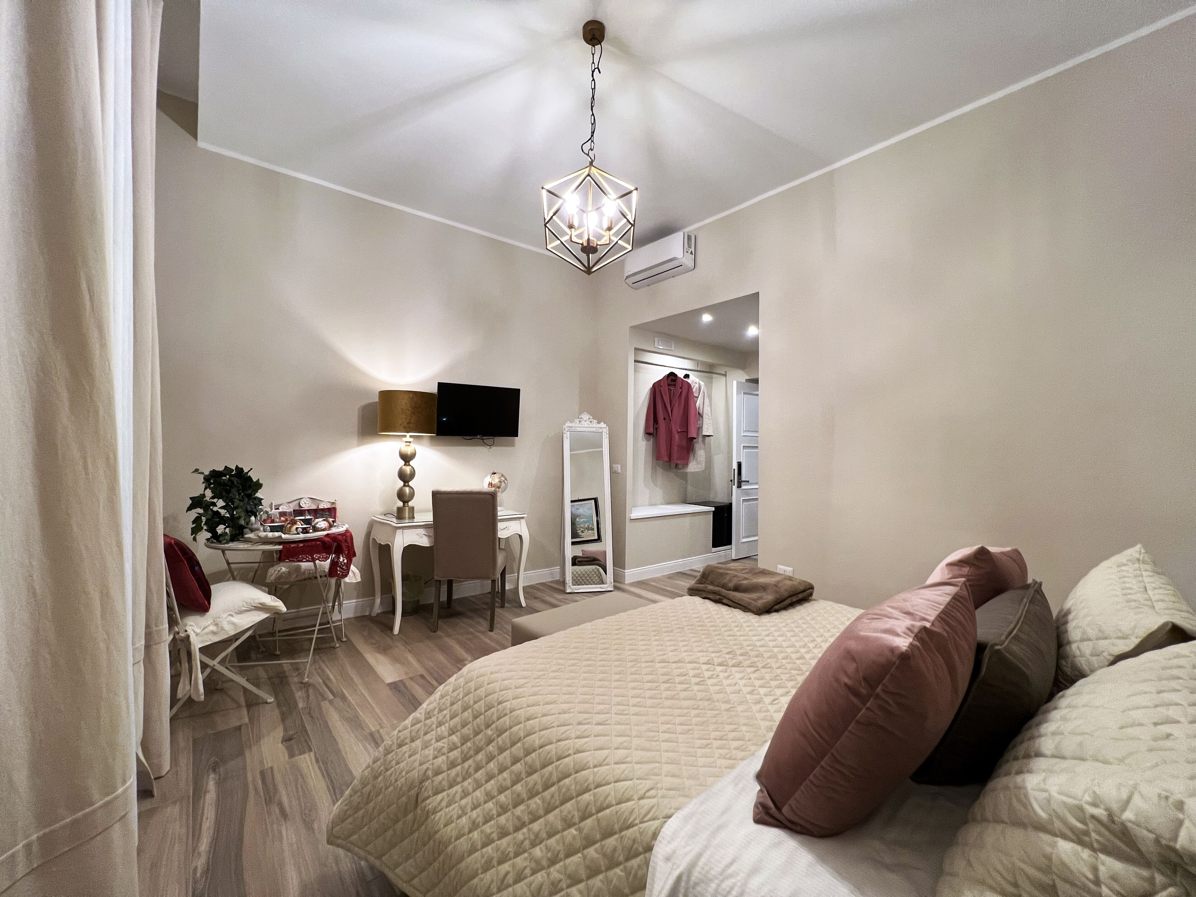 Foto - Domus Deorum Deluxe