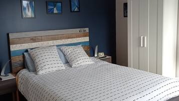 Chambre Double Classique | Décoration personnalisée, ameublement personnalisé, rideaux occultants