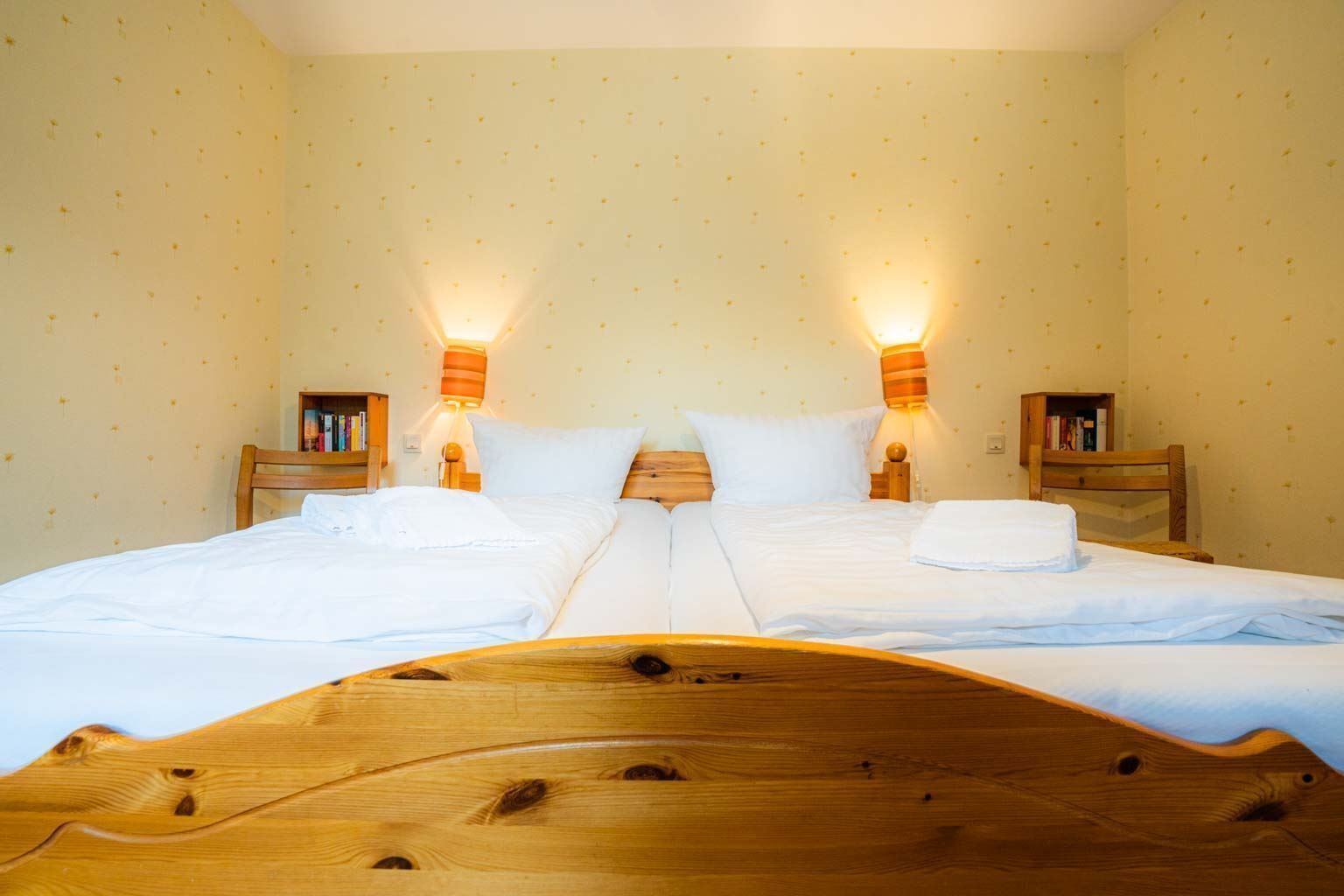2 bedrooms, WiFi, bed sheets