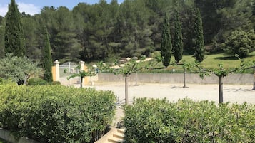 Chambre Bleue | View from room