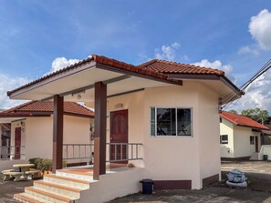 Standard Room, 1 King Bed | Terrace/patio - Chumphon Park Resort (Chumphon)