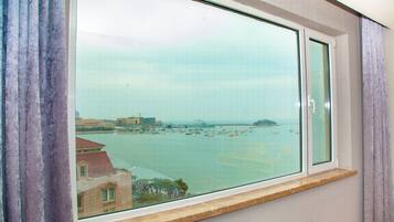 Desk, blackout drapes, free WiFi