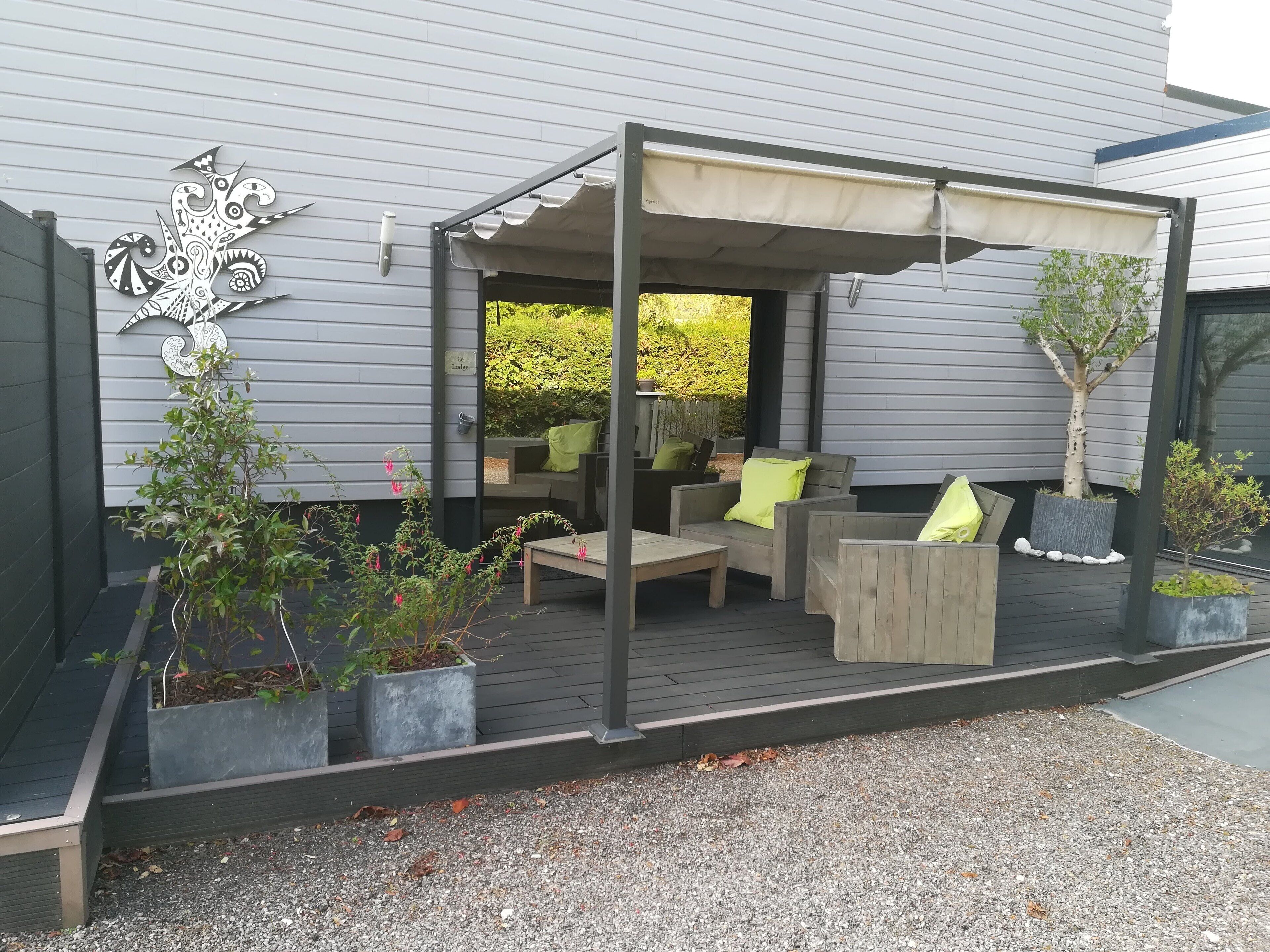 Chambre Double Romantique, salle de bains attenante (Le Lodge) | Extérieur