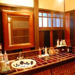 Bathroom - Hirayama Onsen Yama Futokoro no Yado Ichiboku Isso (Yamaga)