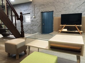 Cortinas blackout, camas extras/dobráveis (sobretaxa), Wi-Fi de cortesia