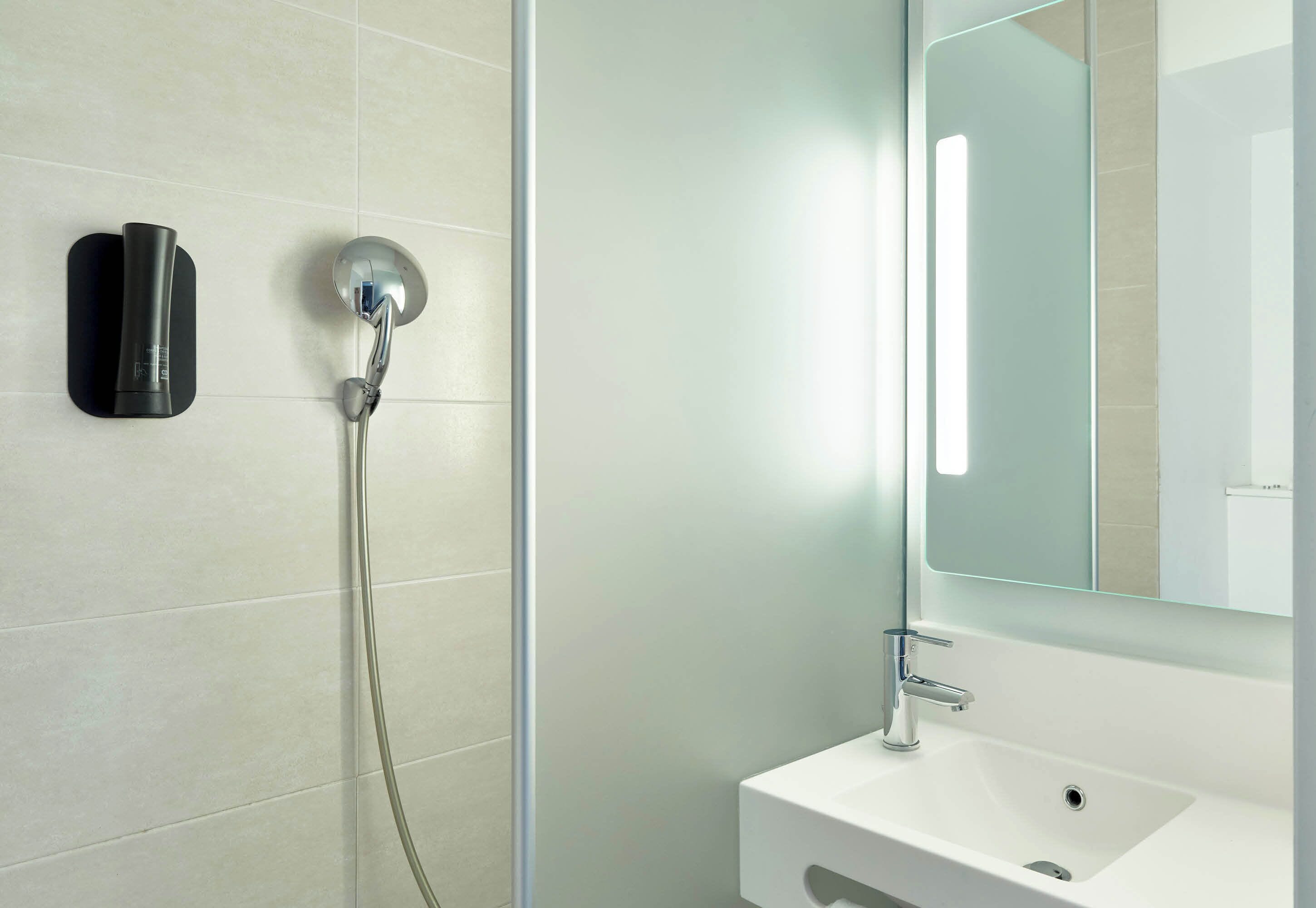 Photo - B&B HOTEL Paris Sud Chatenay Malabry