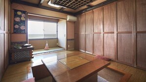 Living room - Yuyado Umi no Ne (Toyooka)
