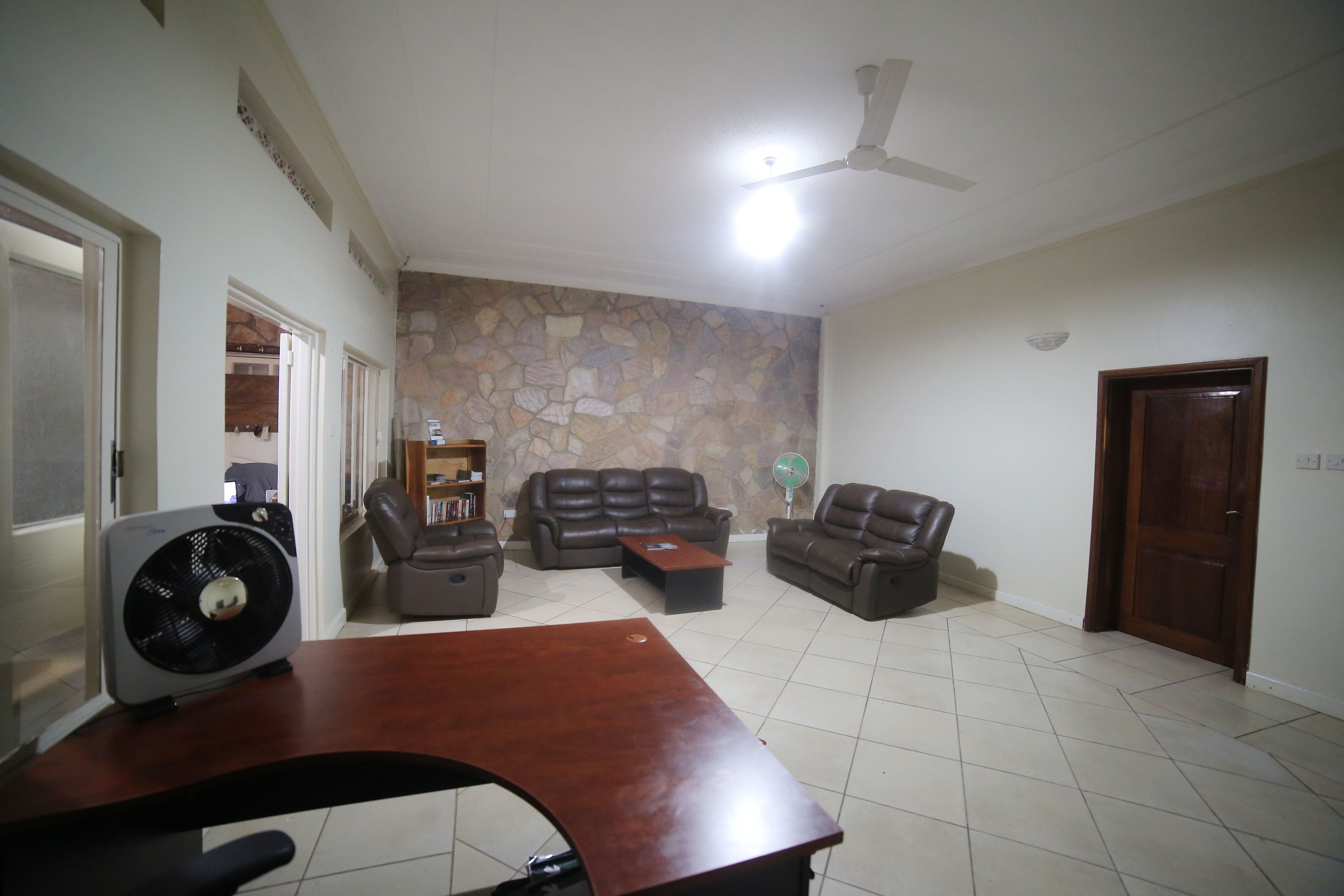 32-inch flat-screen tv with cable channels, tv