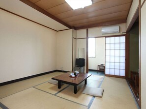 Room - Hotel Tango Nakamuraso (Miyazu)