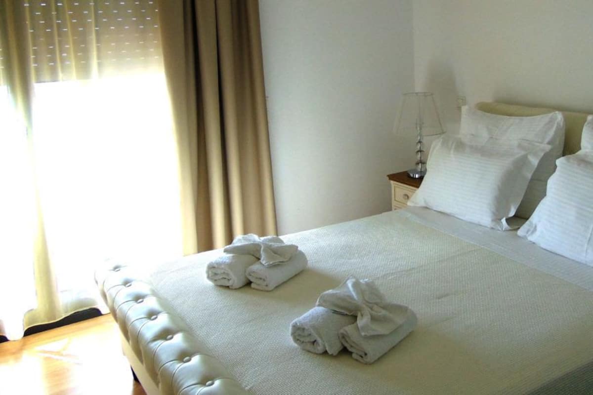 Deluxe Apartment (Moonlight) | 2 bedrooms, in-room safe, soundproofing, iron/ironing board