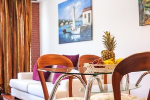 아파트, 침실 2개 (Harmony) | 객실 내 식사 공간