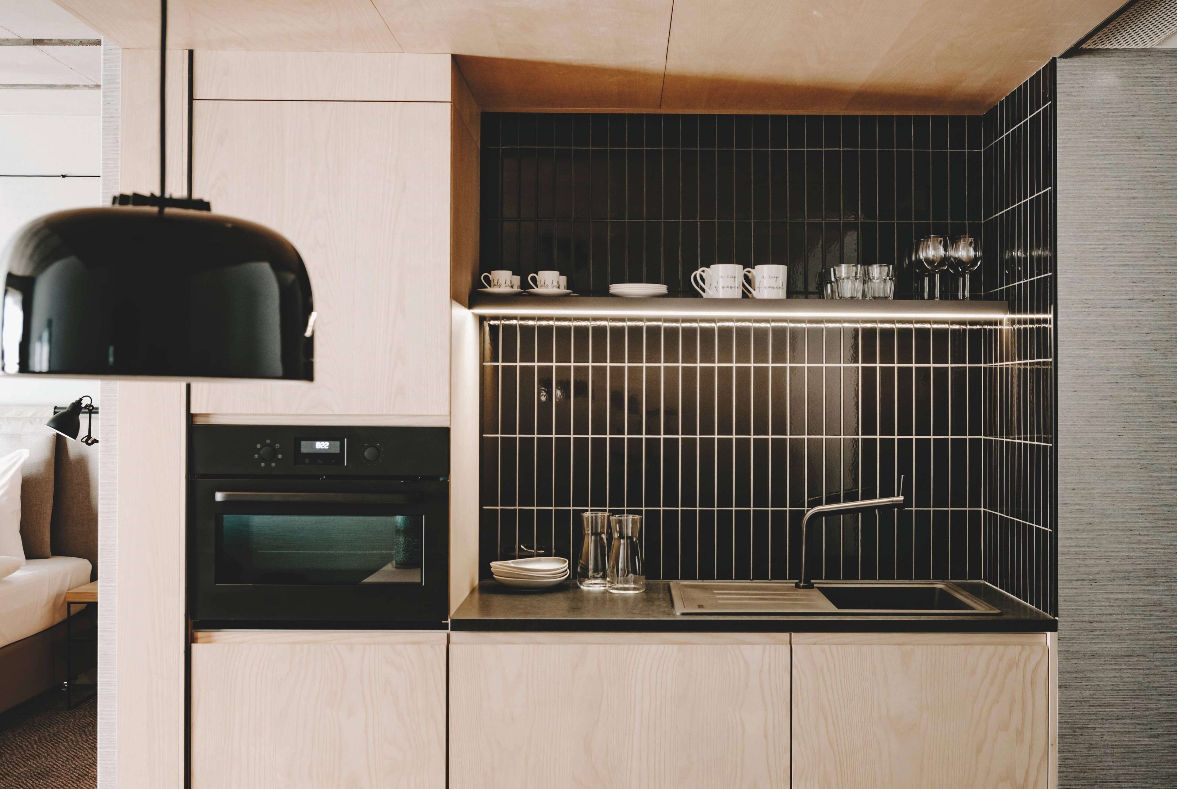 suite | hypo-allergenic bedding, in-room safe, desk, blackout curtains