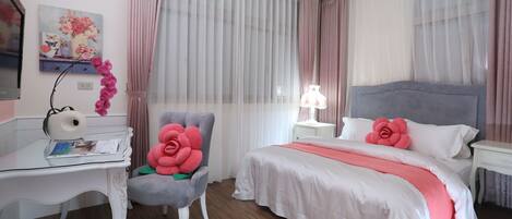 Habitación de luna de miel doble, 1 habitación | Sistema de insonorización, camas supletorias, wifi gratis y ropa de cama