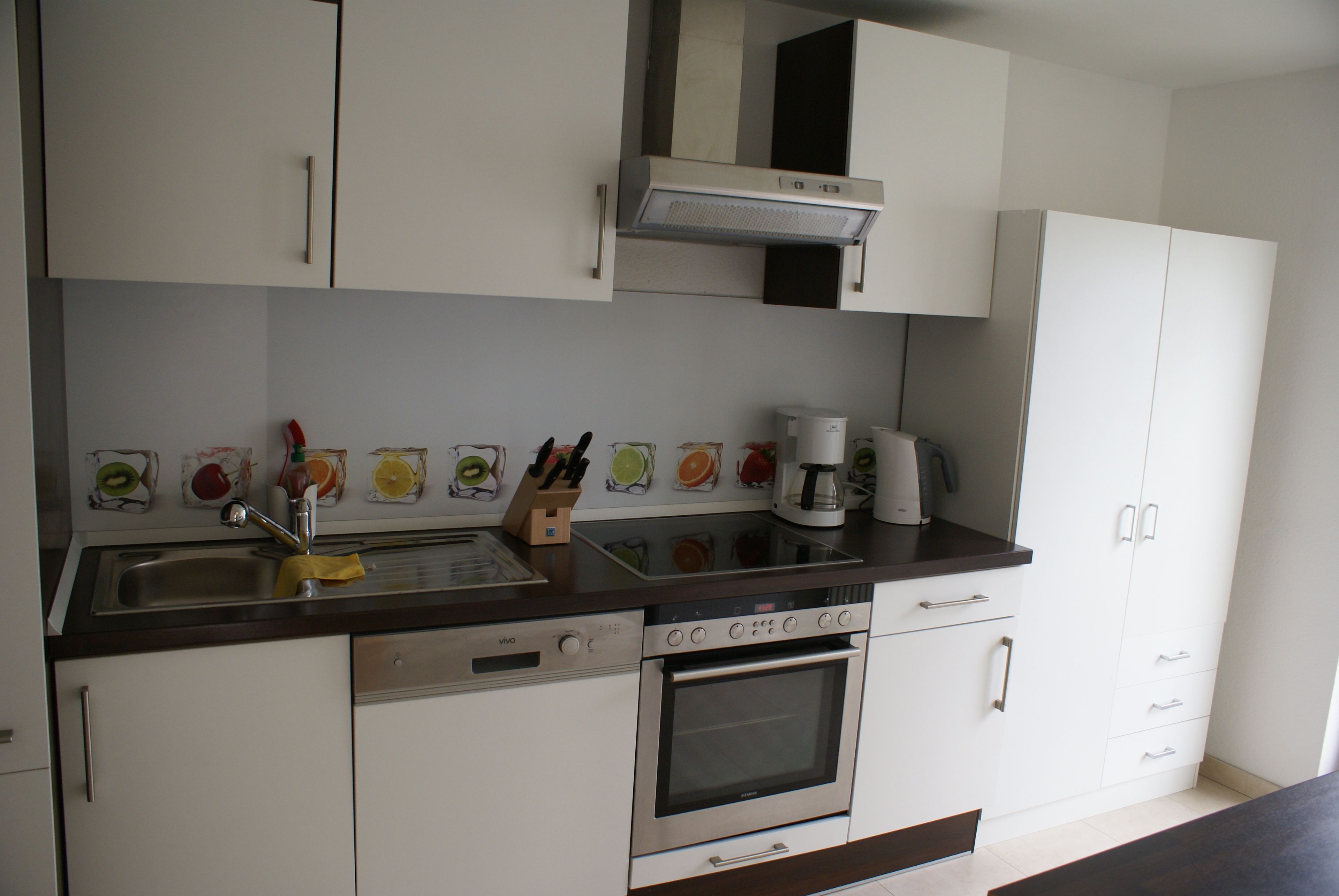 Comfort Apartment, 2 Bedrooms, Balcony | Private kitchen | Fridge, oven, stovetop, dishwasher