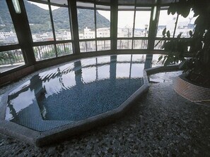 Unclassified image, 5 of 7, button - Shimoda Izumiso (Shimoda)