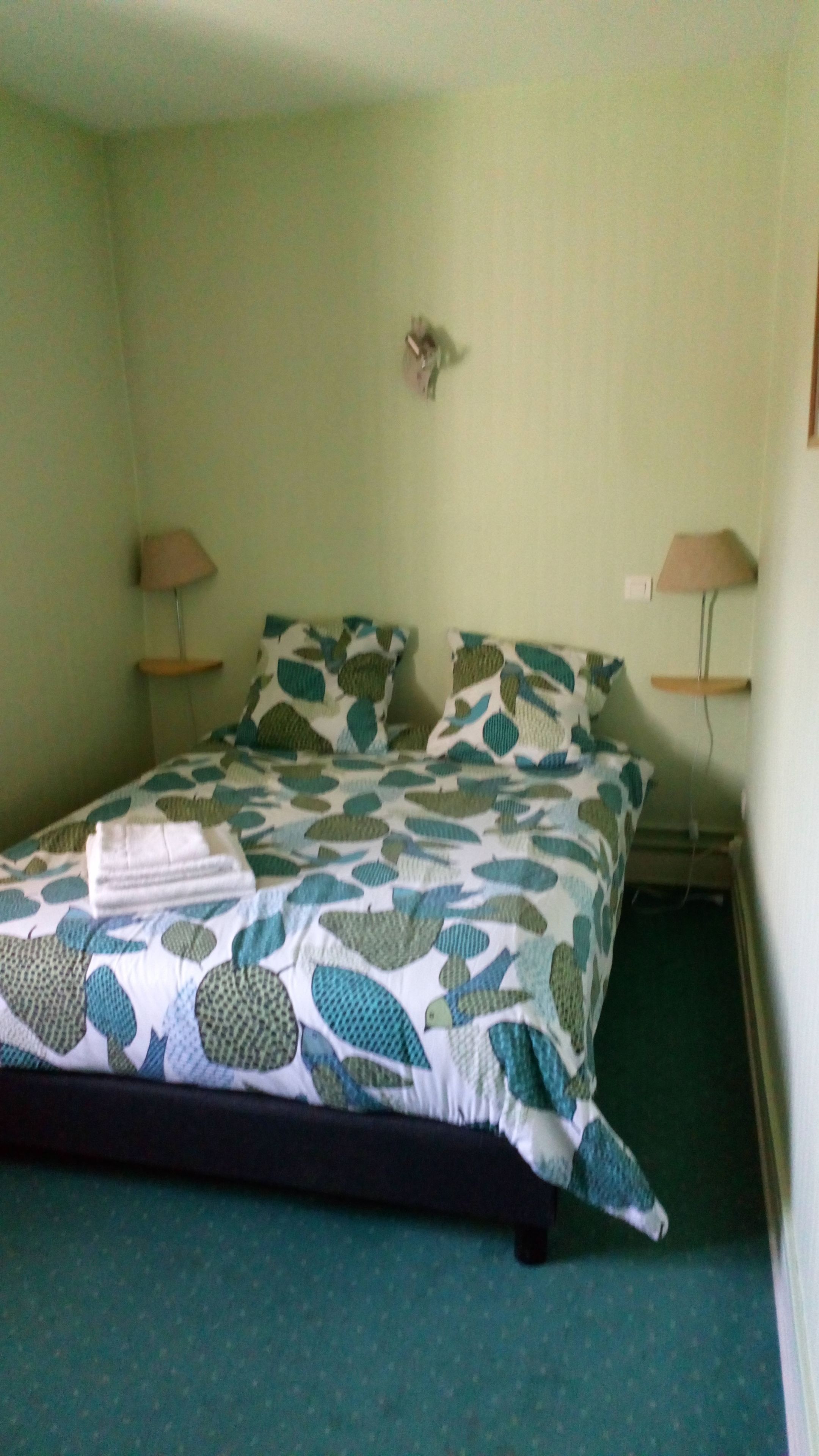 standard double room | individually decorated, individually furnished, blackout curtains