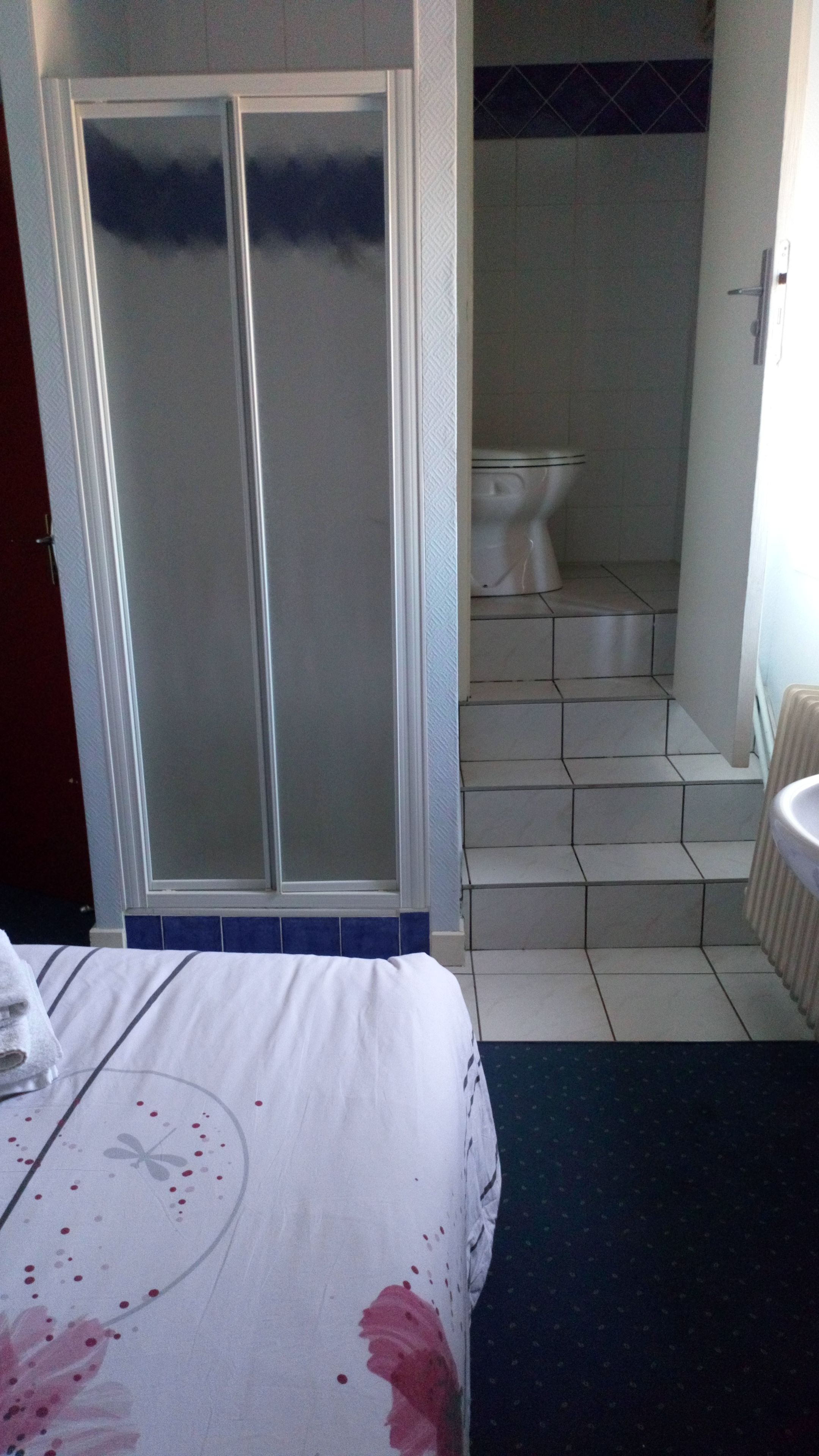 高級雙人房 | 浴室淋浴間