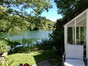 Lake - Tresowes Green Cottage (Helston)