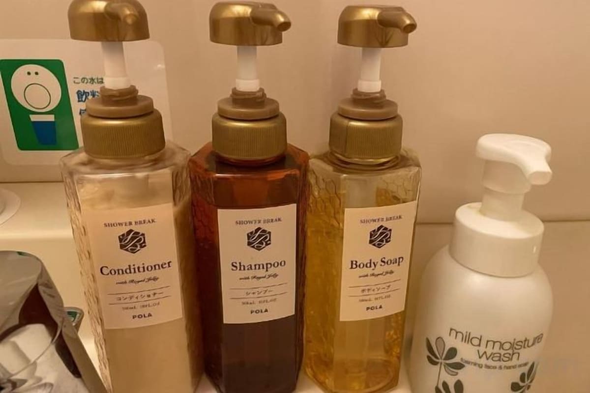 Bathroom amenities