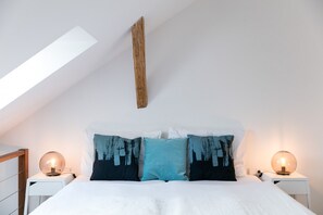 Maisonnette | Verduisterende gordijnen, een strijkplank/strijkijzer, gratis babybedden