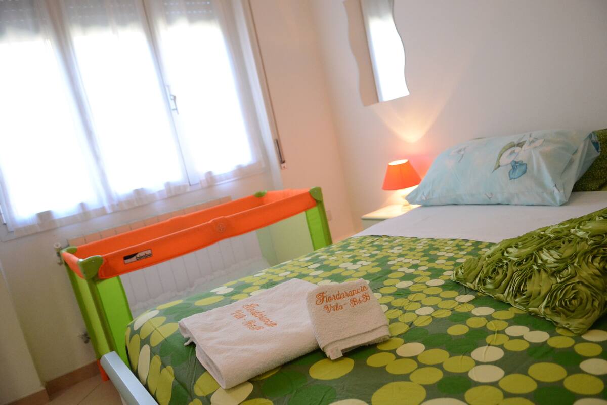 Apartment, 1 Bedroom, Garden Area | In-room safe, desk, free cots/infant beds, rollaway beds