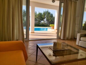 Interior - Villa Chevalier at Kiotari Beach,  south of Lindos (Dodekanissos)