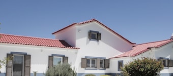 Monte Girassol - The Lisbon Country House!