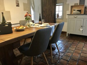 Dining - Typical Loire Valley stone house near Saumur, 2-4 people, quiet (Gennes-Val De Loire)