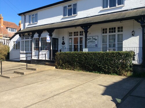 White Lodge Guest House