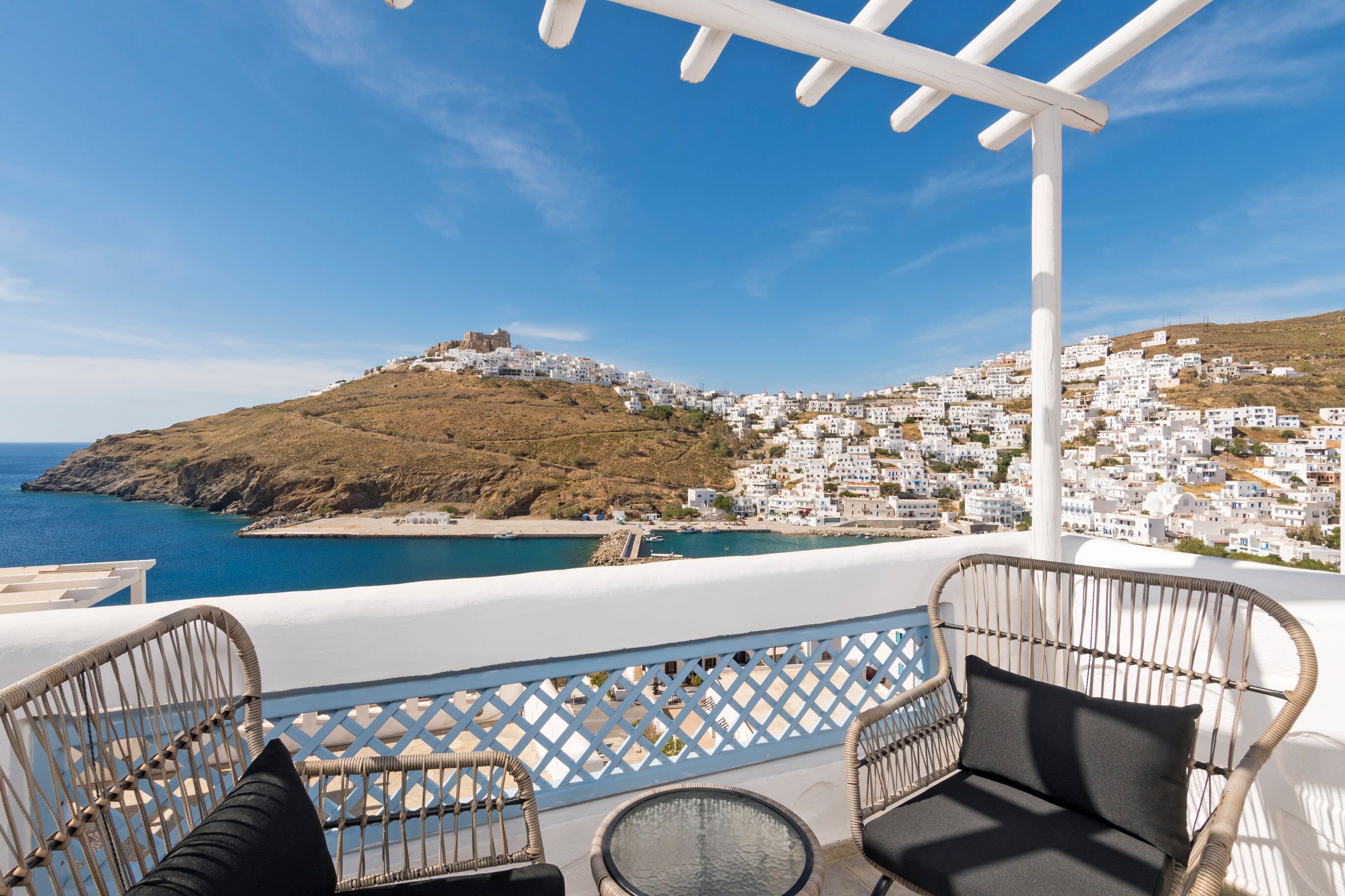 Deluxe Double or Twin Room, City View (Spiw) | Balcony view