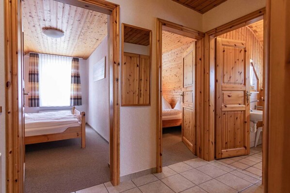 2 bedrooms, WiFi, bed sheets - Apartment 3 (ID 121) (Sankt Peter-Ording)