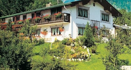 Ferienwohnung Nr.1-Untersberg fĂŒr 1-3 Personen