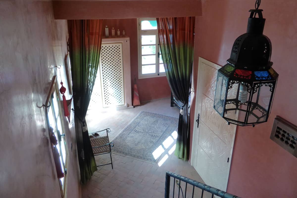Comfort Villa, 4 Bedrooms, Kitchen, Garden View