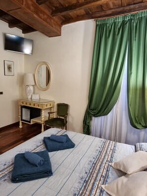 Deluxe Double Room - Diapason Colosseum Suite (Rome)