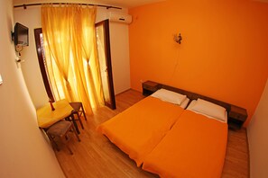 Classic Double Room, Balcony, City View